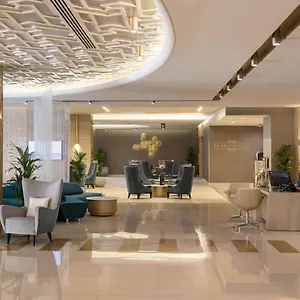 https://grand-midwest-tower-in-media-city.dubaihotelsoffers.com